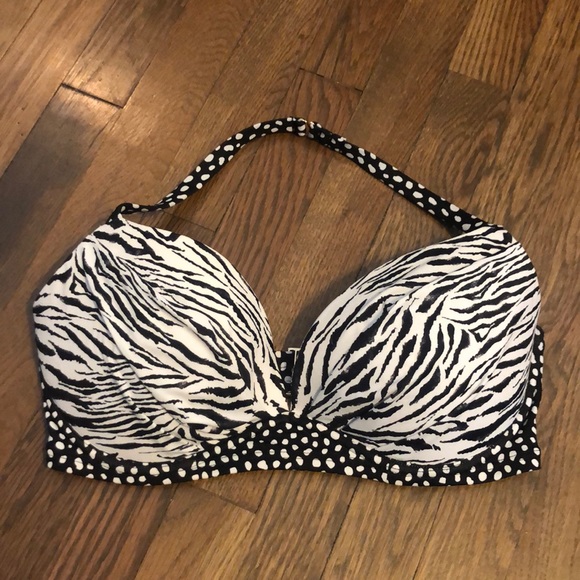 Victoria’s Secret | Animal Print Push-Up Bikini Top - Picture 3 of 12